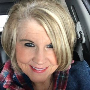 Meet your Posher, Pam